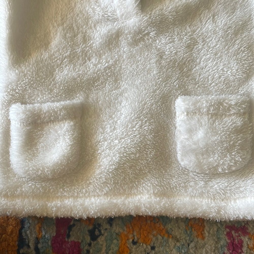 Carter’s White Hooded Pullover. - Picture 3 of 4